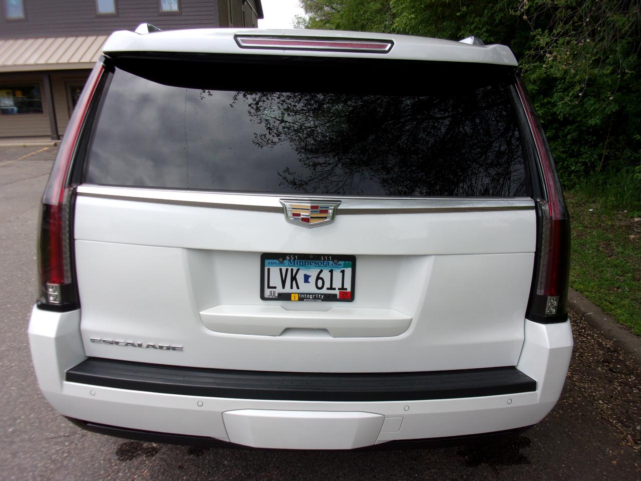 Cadillac Escalade Platinum 4WD 2018