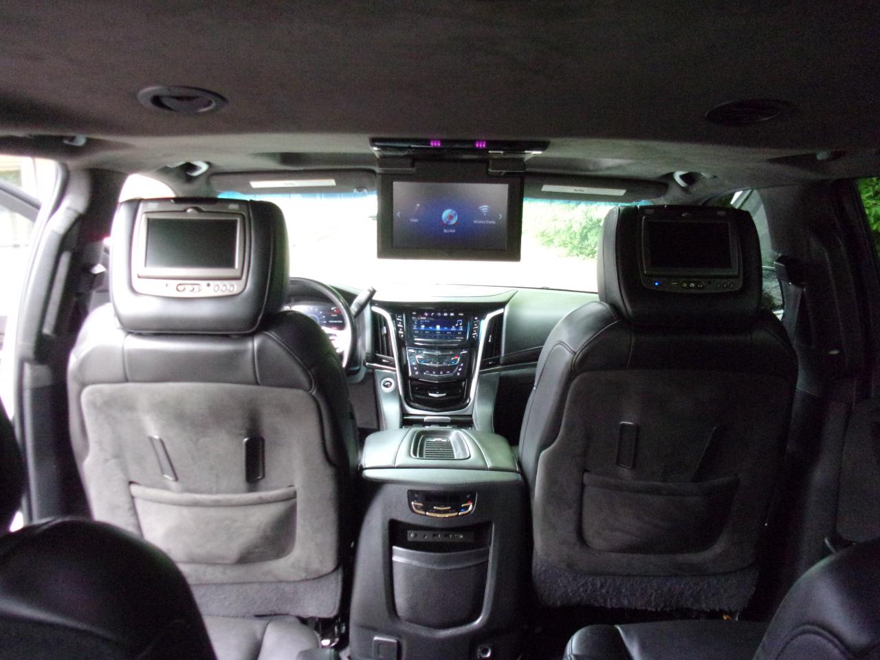 Cadillac Escalade Platinum 4WD 2018