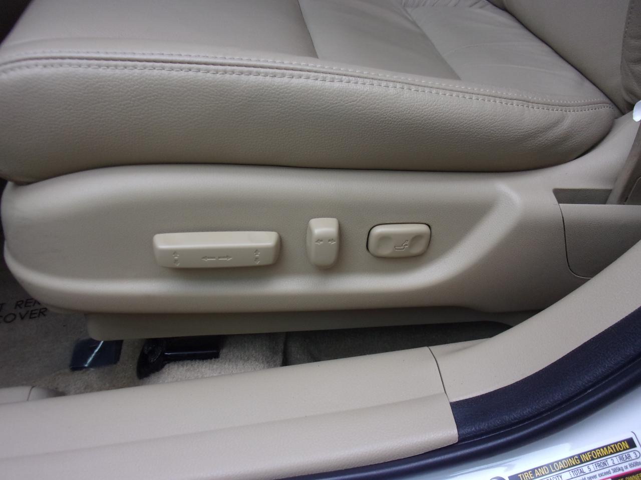 Honda Accord EX-L V6 Sedan AT 2012