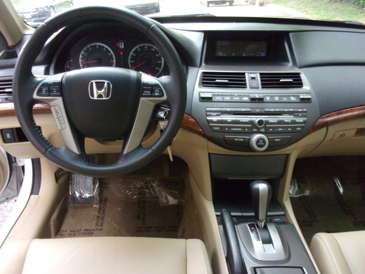 Honda Accord EX-L V6 Sedan AT 2012