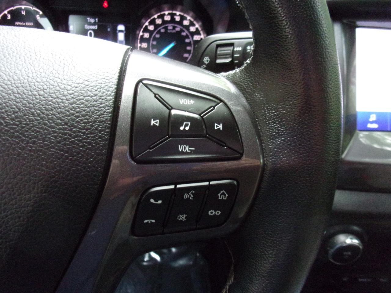 Ford Ranger Lariat SuperCrew 4WD 2022