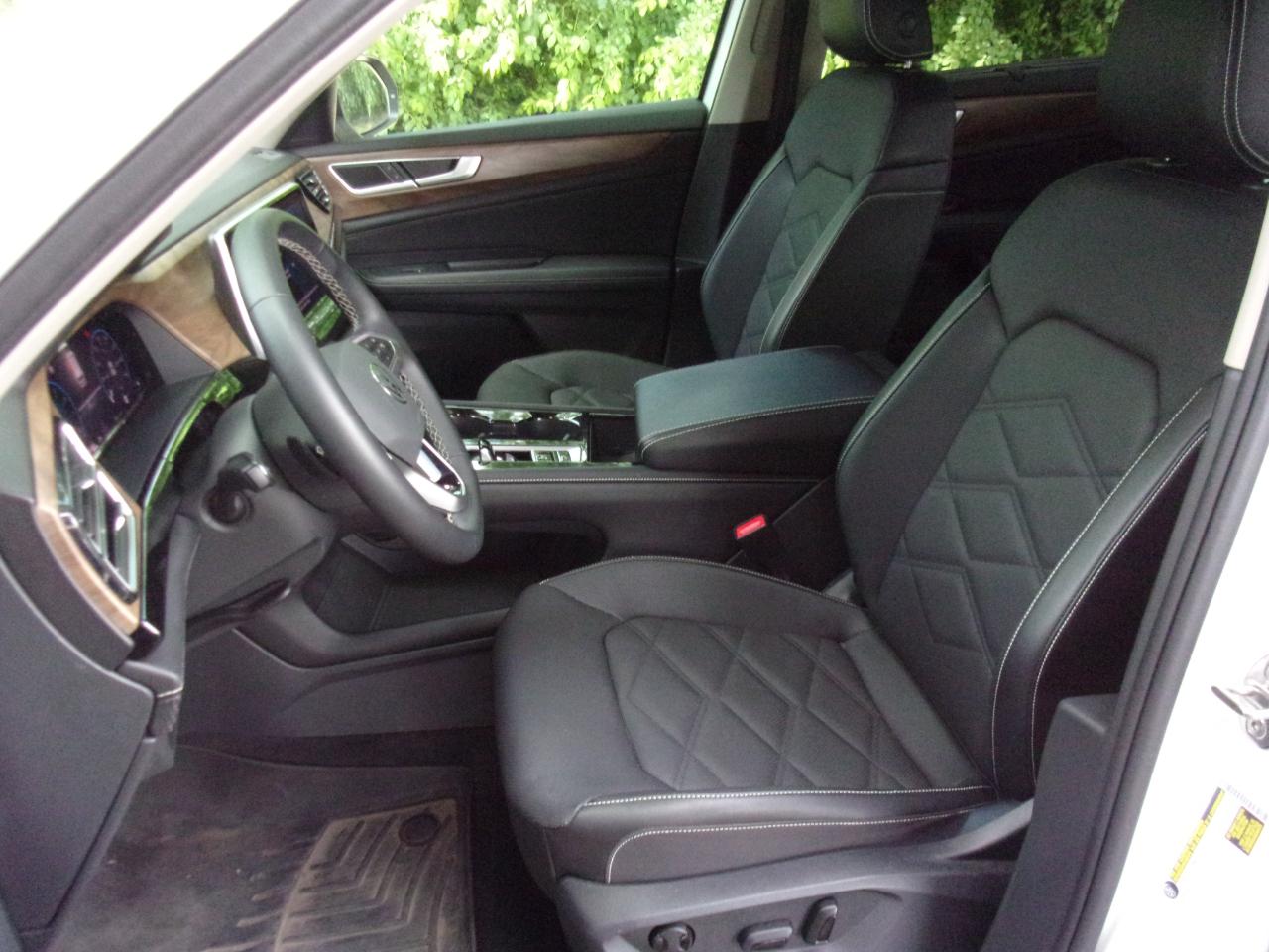 Volkswagen Atlas SE w/Technology 4MOTION 2024