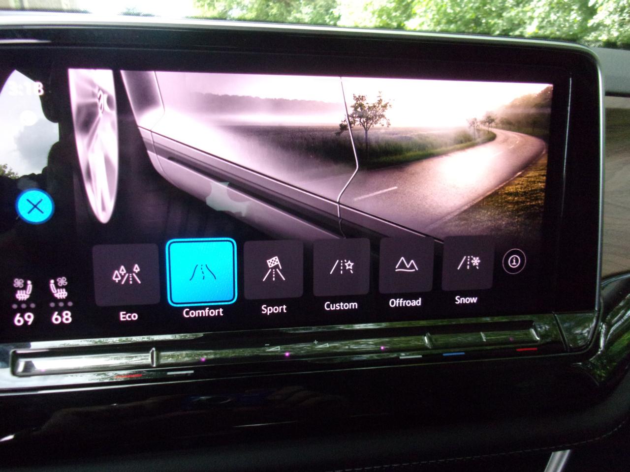 Volkswagen Atlas SE w/Technology 4MOTION 2024