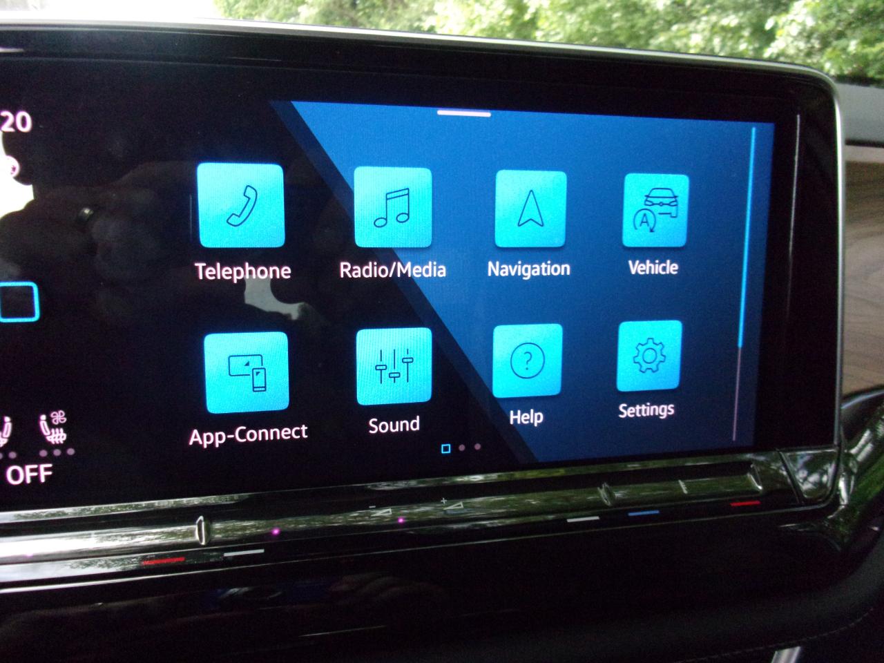 Volkswagen Atlas SE w/Technology 4MOTION 2024