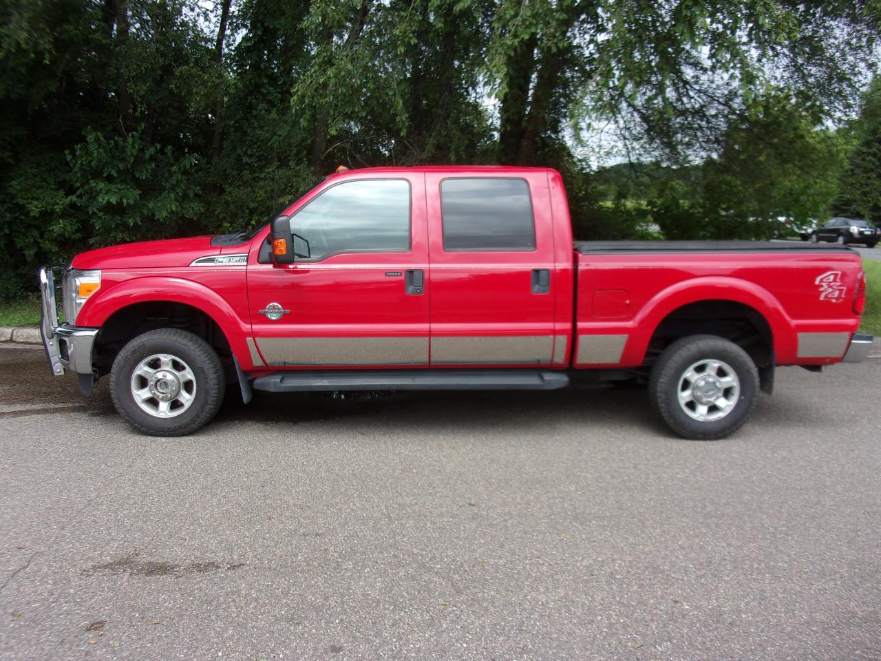 Ford F-350 SD XLT Crew Cab 4WD 2014