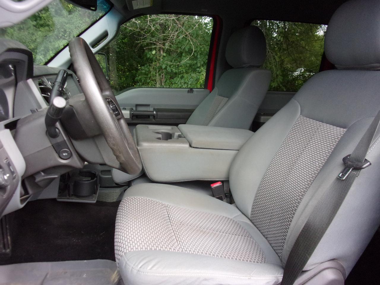 Ford F-350 SD XLT Crew Cab 4WD 2014