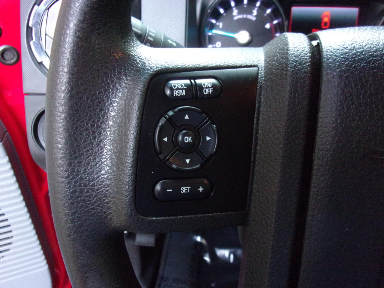 Ford F-350 SD XLT Crew Cab 4WD 2014
