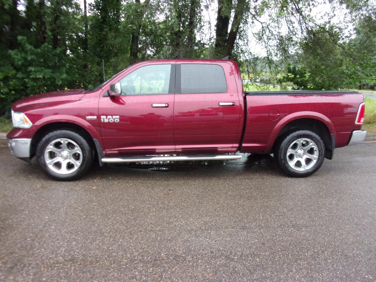 RAM 1500 Laramie Crew Cab LWB 4WD 2017