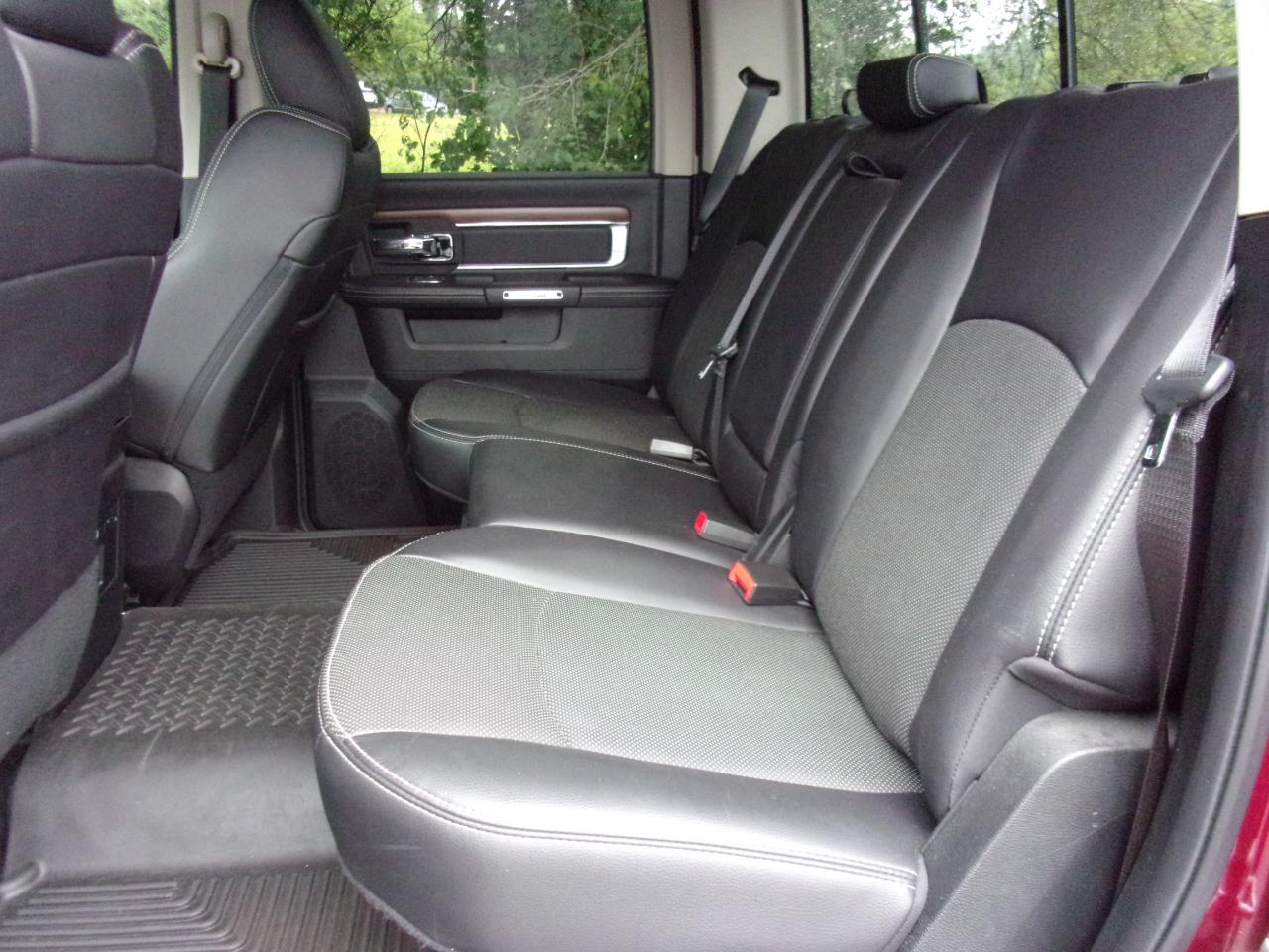RAM 1500 Laramie Crew Cab LWB 4WD 2017