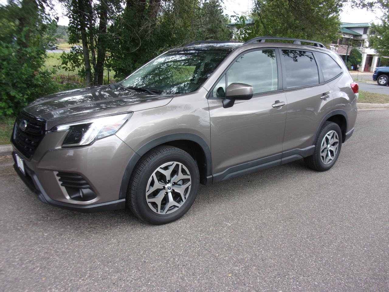 2023 Subaru Forester Premium