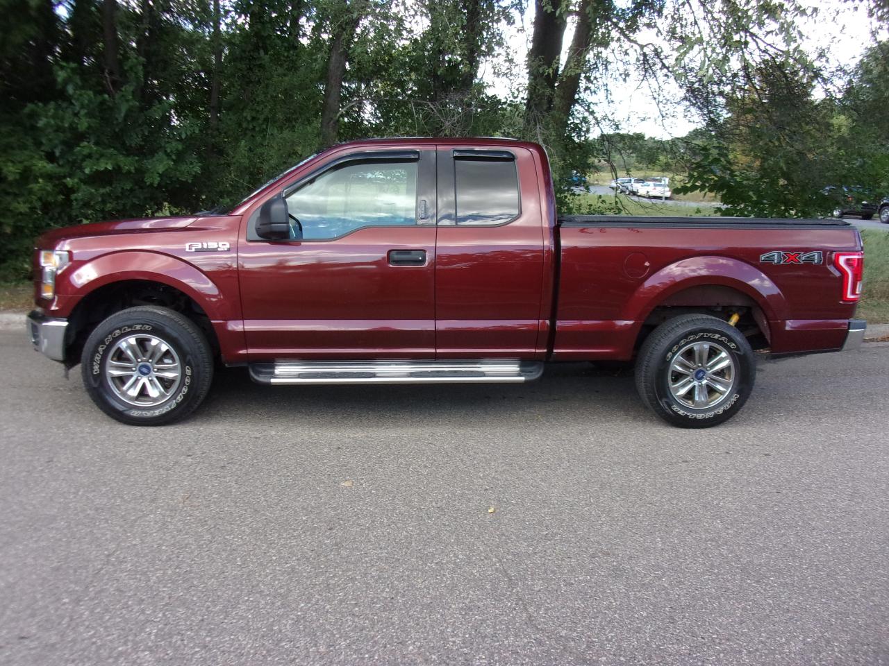 Ford F-150 4WD SuperCab 145" XLT 2015