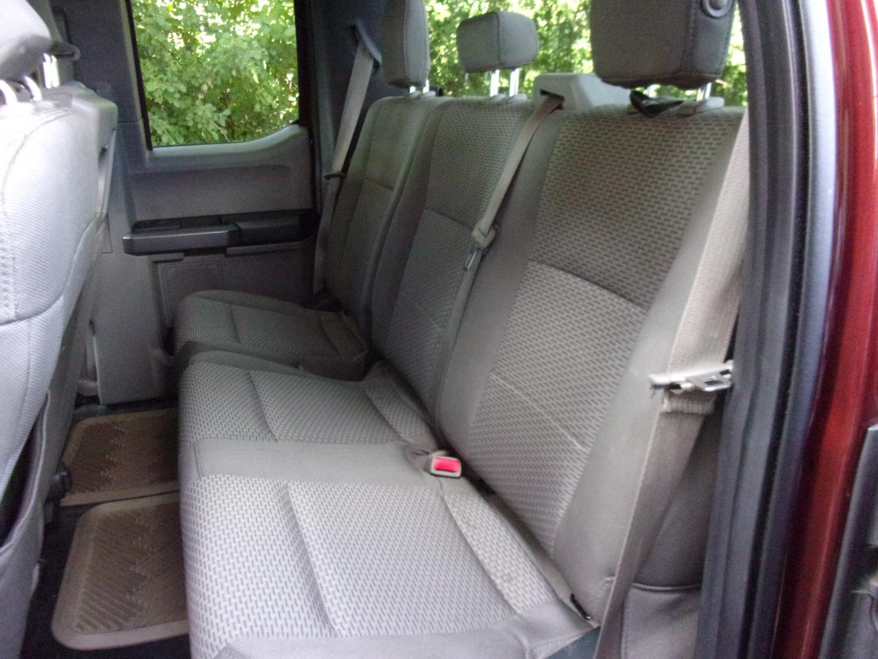 Ford F-150 4WD SuperCab 145" XLT 2015