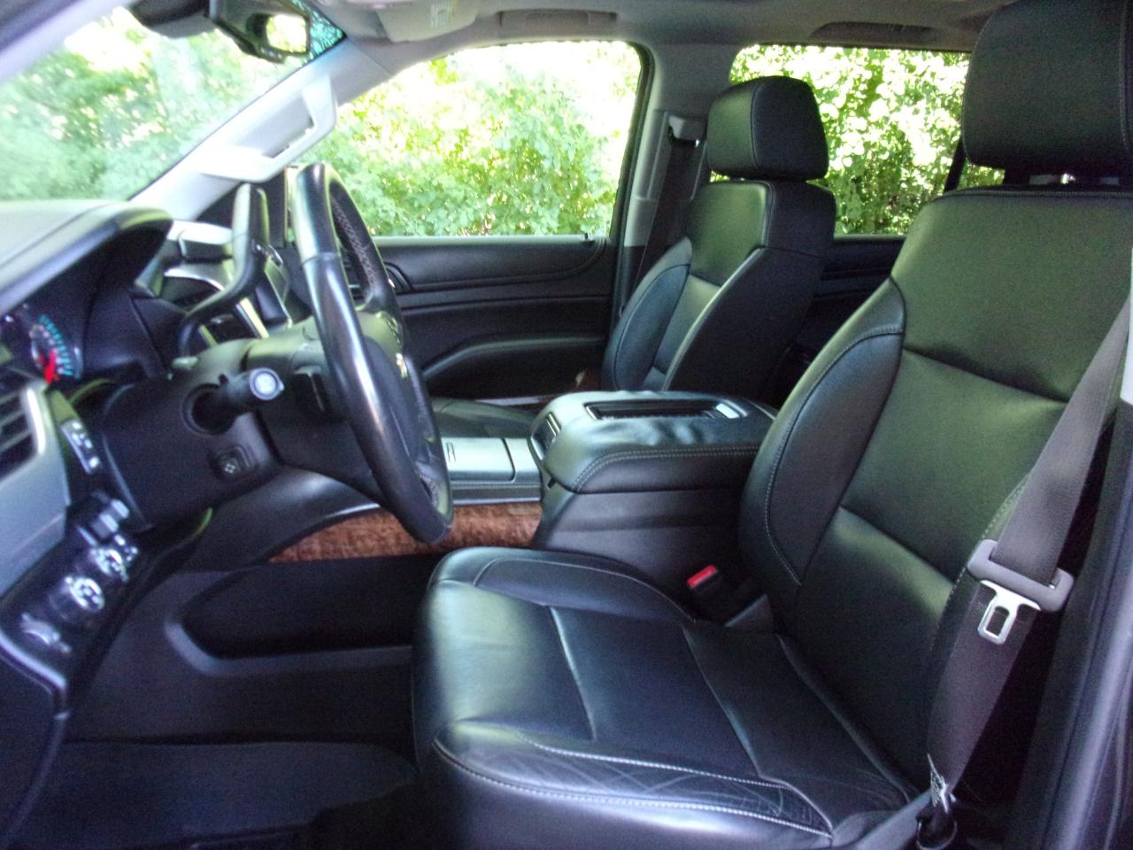 Chevrolet Suburban 4WD 4dr LTZ 2015