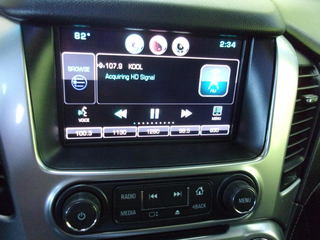 Chevrolet Suburban 4WD 4dr LTZ 2015