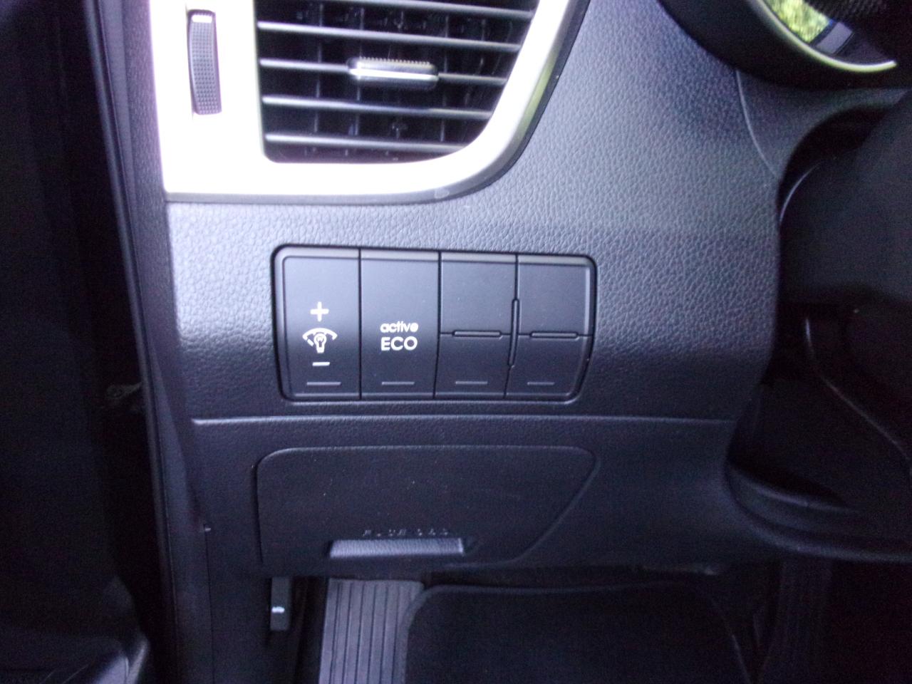 Hyundai Elantra GT  2016