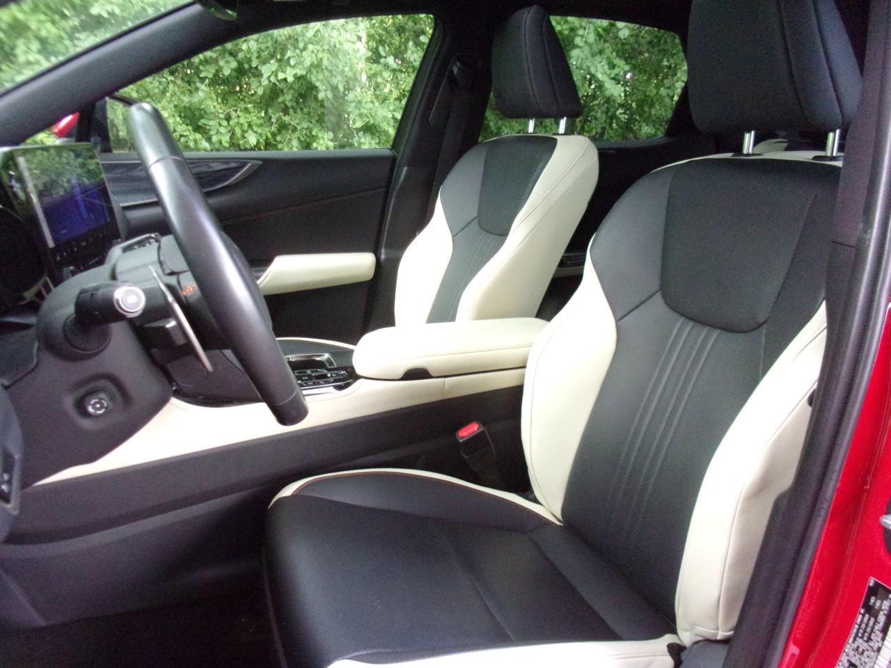 Lexus NX NX 350h Premium AWD 2022