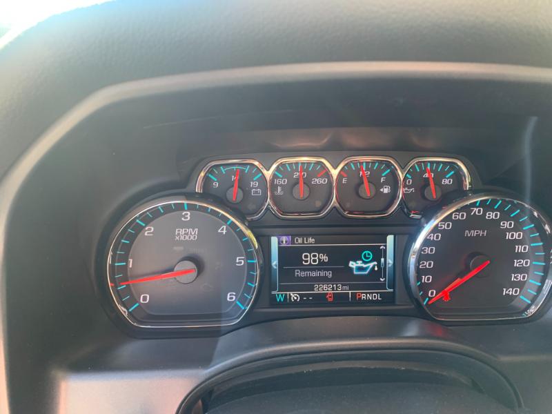 Chevrolet Silverado 1500 LT Crew Cab 4WD 2017 Chevrolet Silverado 1500 LT Crew Cab 4WD 2017