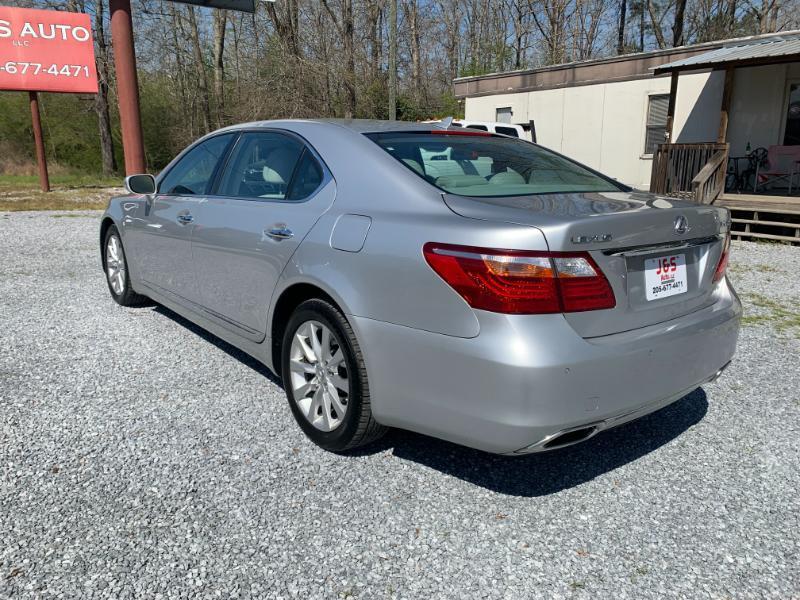 Lexus LS 460 L Luxury Sedan AWD 2010