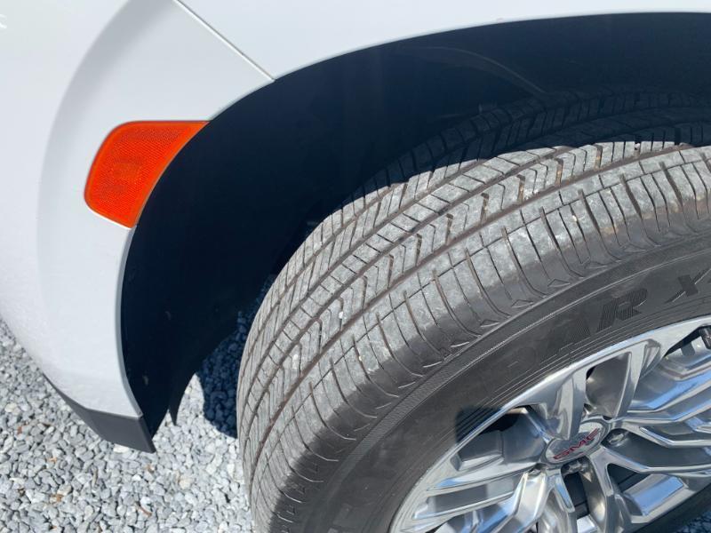 GMC Yukon SLT 2WD 2021