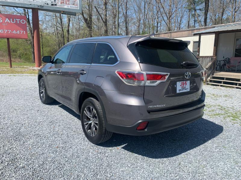 Toyota Highlander XLE FWD V6 2016