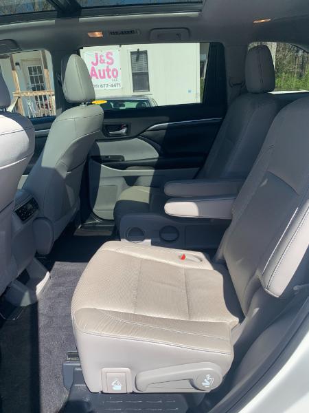 Toyota Highlander Limited FWD V6 2019