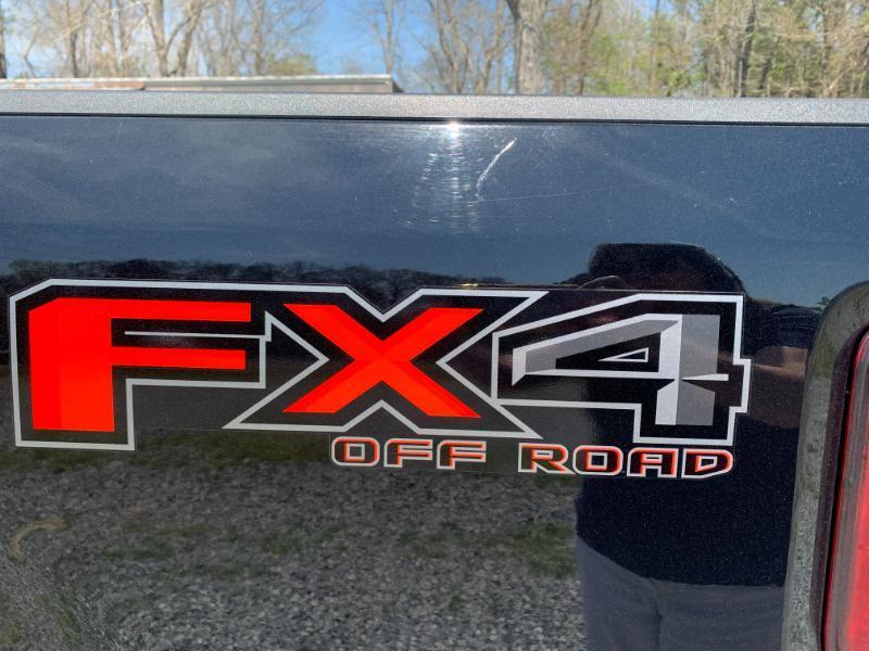 Ford F-250 SD Lariat Crew Cab 4WD 2017