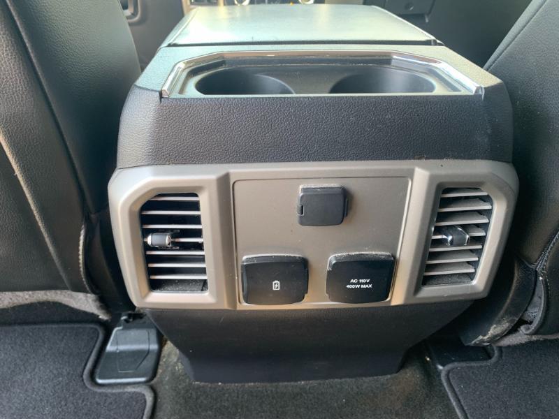 Ford F-250 SD Lariat Crew Cab 4WD 2017