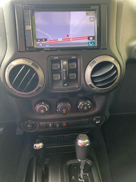 Jeep Wrangler Unlimited Sport 4WD 2017