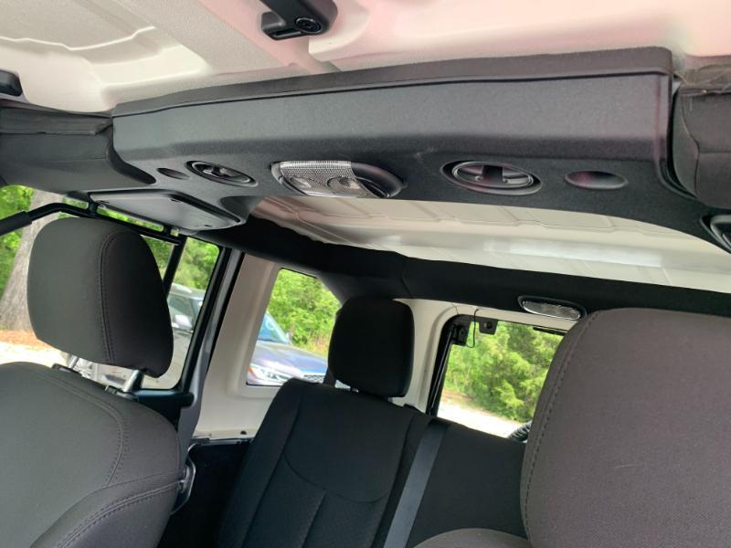 Jeep Wrangler Unlimited Sport 4WD 2017