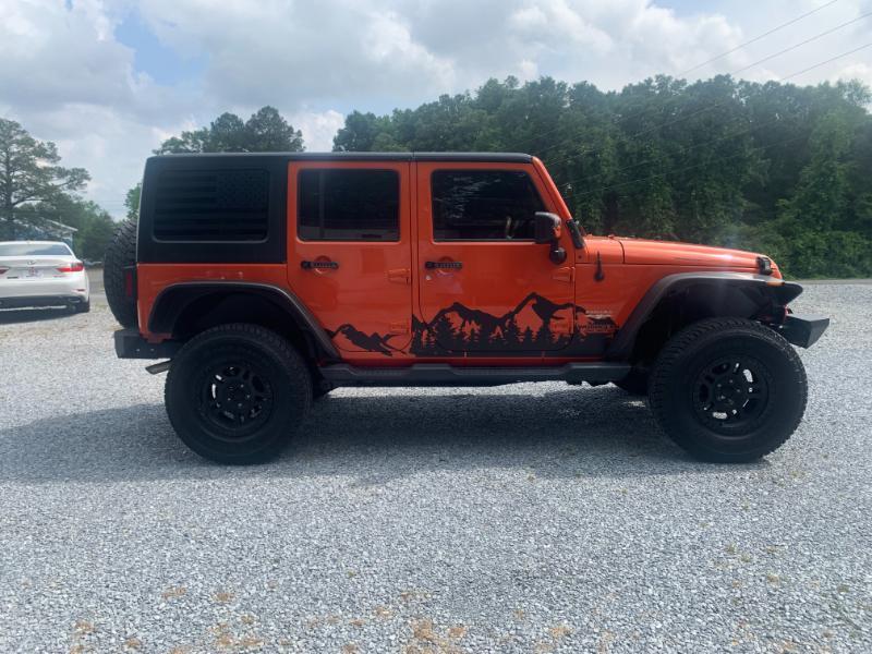 Jeep Wrangler Unlimited Sahara 4WD 2015