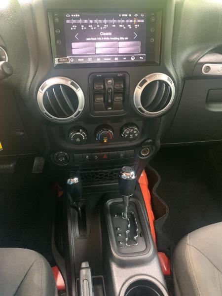 Jeep Wrangler Unlimited Sahara 4WD 2015