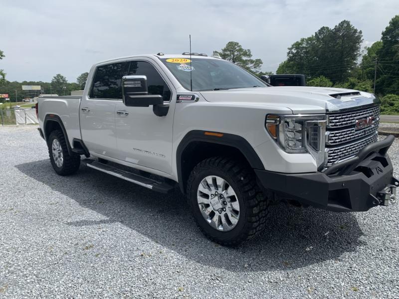 GMC Sierra 2500HD Denali Crew Cab 4WD 2020
