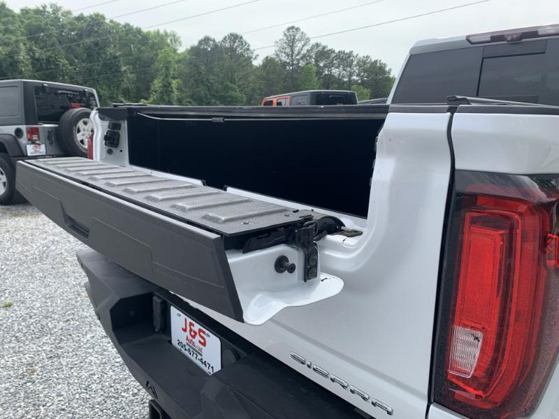 GMC Sierra 2500HD Denali Crew Cab 4WD 2020
