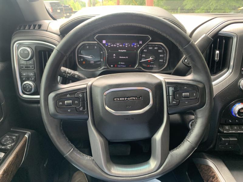 GMC Sierra 2500HD Denali Crew Cab 4WD 2020