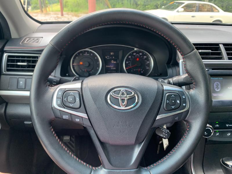 Toyota Camry SE 4D Sedan 2015