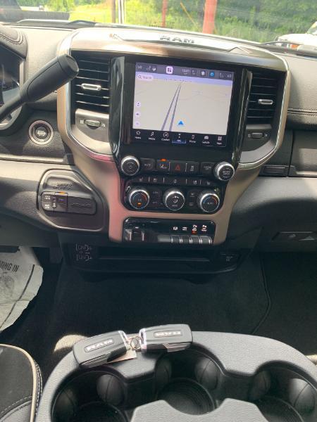 RAM 2500 Laramie Crew Cab SWB 4WD 2024