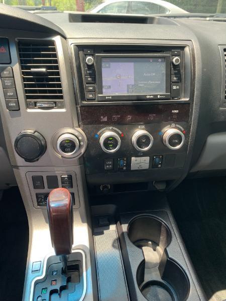 Toyota Sequoia Plantium 2WD 2016