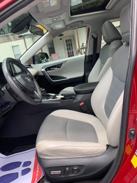 Toyota RAV4 XLE Premium 2019