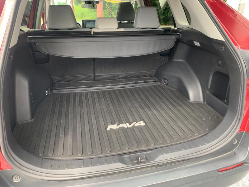 Toyota RAV4 XLE Premium 2019