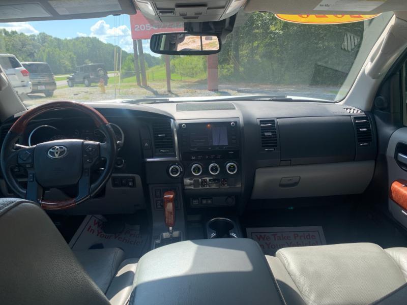 Toyota Sequoia Plantium 2WD 2020
