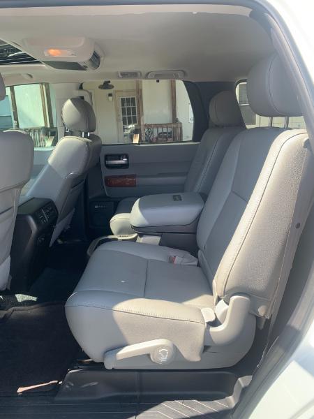 Toyota Sequoia Plantium 2WD 2020