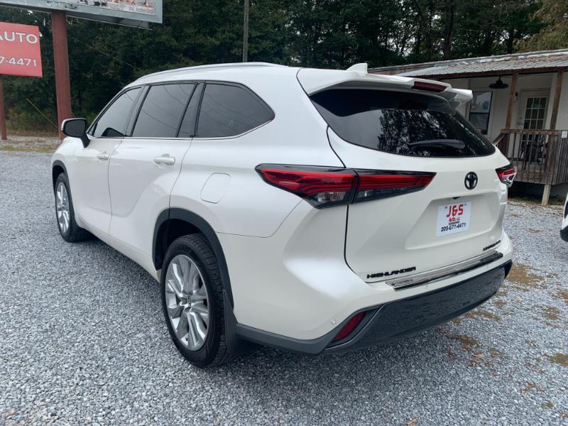 Toyota Highlander Limited AWD V6 2021
