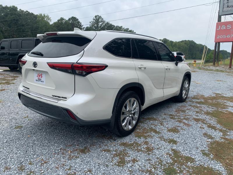 Toyota Highlander Limited AWD V6 2021