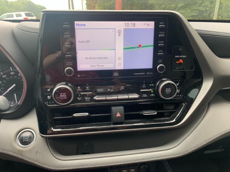 Toyota Highlander Limited AWD V6 2021
