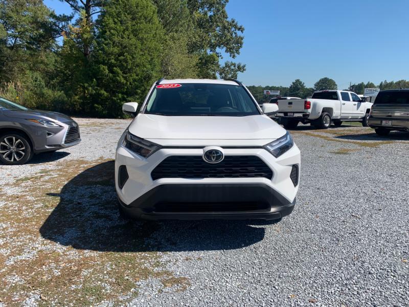 Toyota RAV4 XLE 2023