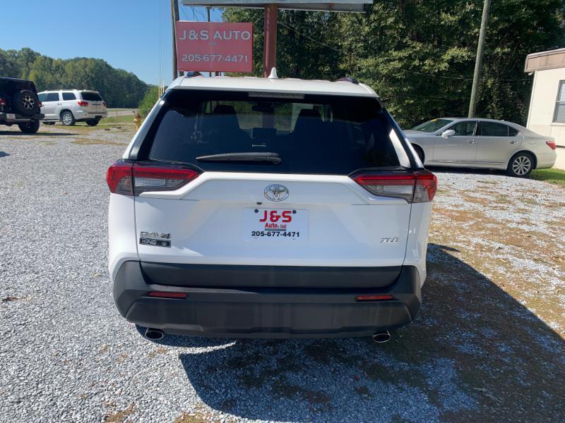 Toyota RAV4 XLE 2023