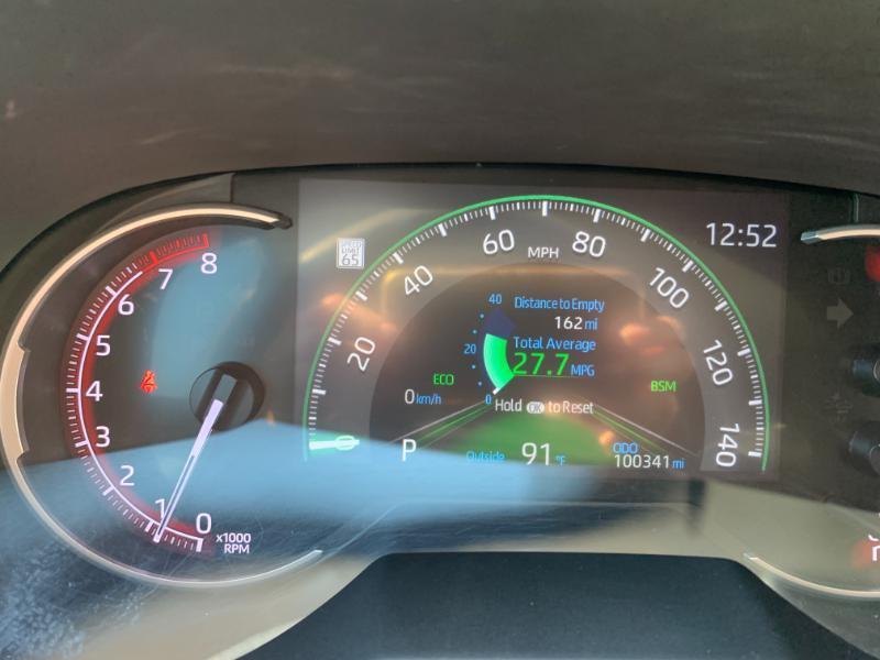 Toyota RAV4 XLE 2023