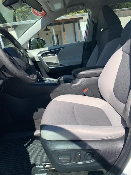 Toyota RAV4 XLE 2023