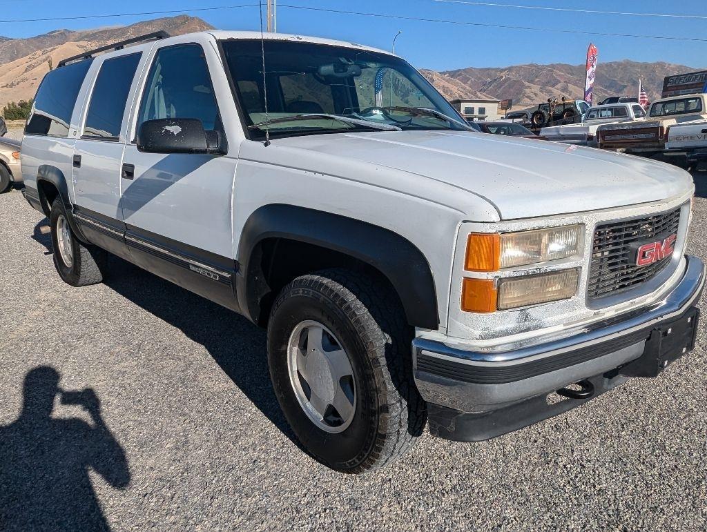 1998 GMC Suburban 1500 4WD
