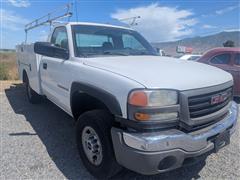2005 GMC Sierra 2500HD 
